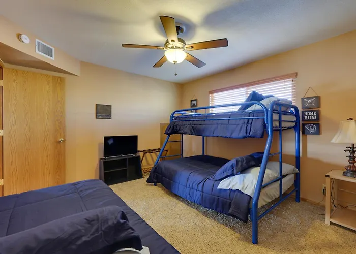 2 Mi To River, Mohave And Laughlin Casinos Holiday home Bullhead City